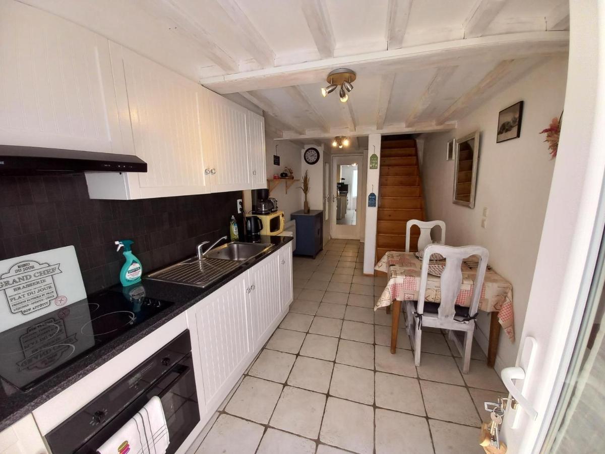 Aupres Du Lavoir Remigny Exteriör bild