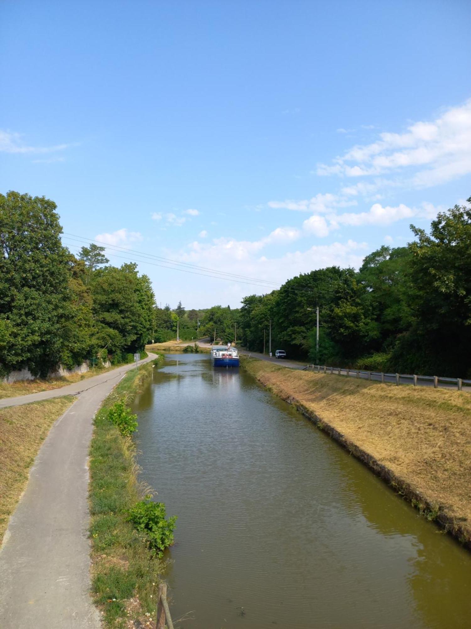 Aupres Du Lavoir Remigny Exteriör bild