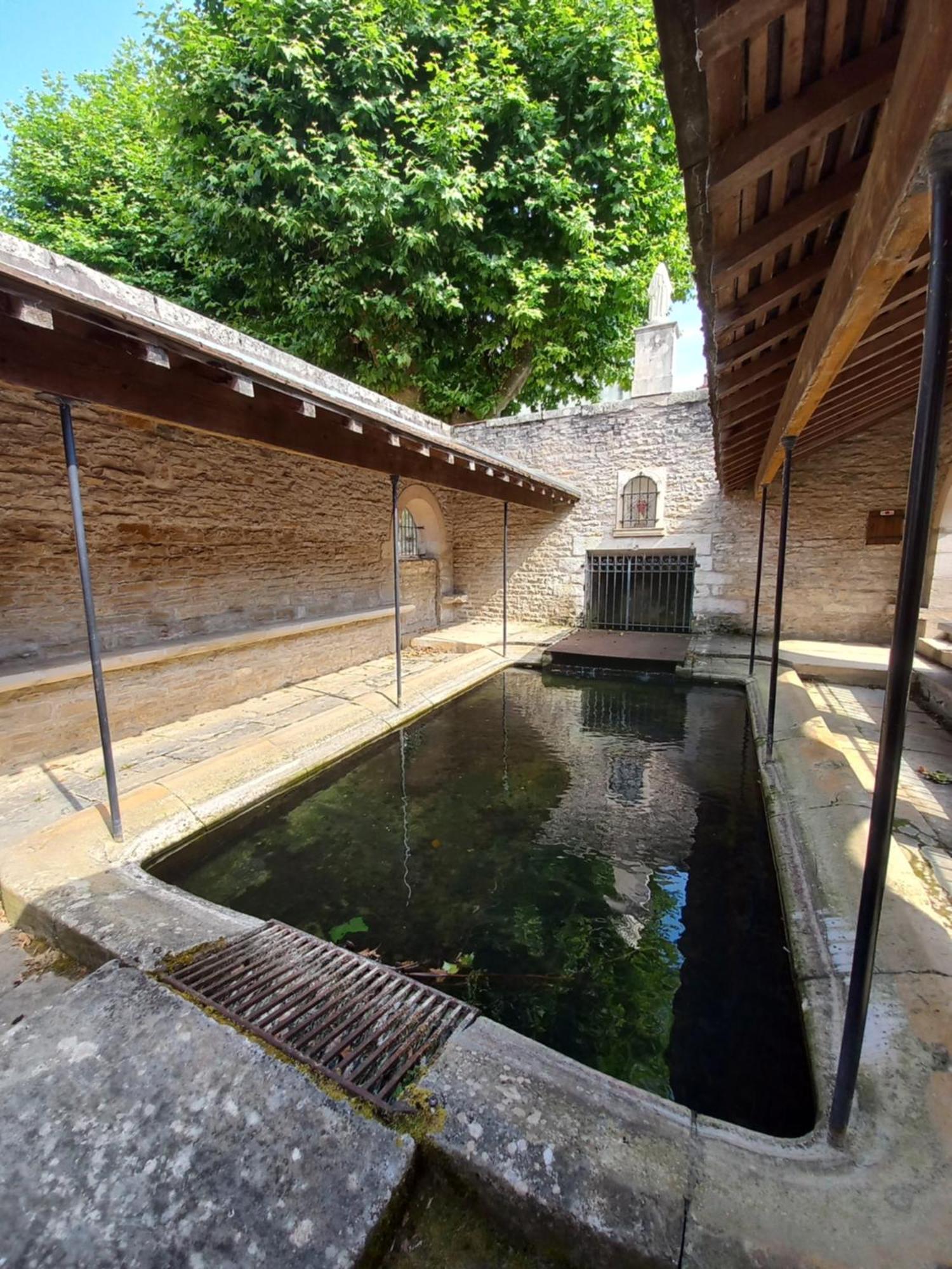 Aupres Du Lavoir Remigny Exteriör bild
